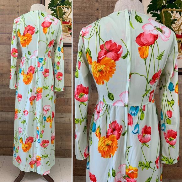 Vintage 1970’s Bright Floral Print Knit Empire Waist Maxi Dress - Picture 4 of 8